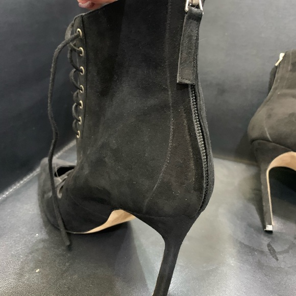 NWT-MANOLO BLAHNIK - Picture 6 of 8